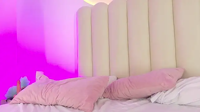 Annaskyy live cam on StripChat