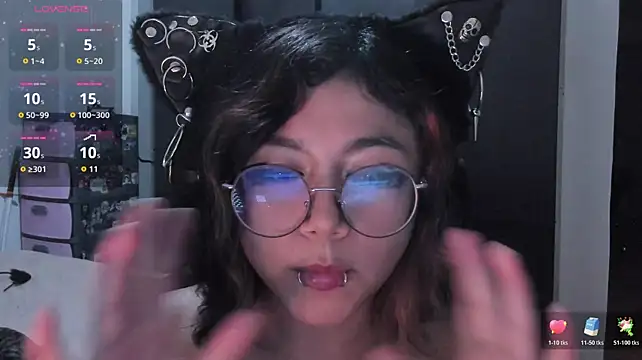 TeruKitsune live cam on StripChat