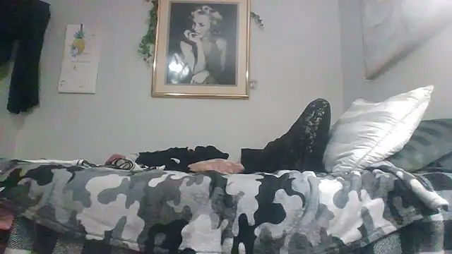 Dddydick1 live cam on StripChat