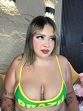 GenesisBlaze live cam on StripChat