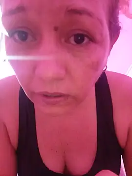 marinita13 live cam on StripChat