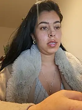 Luianna live cam