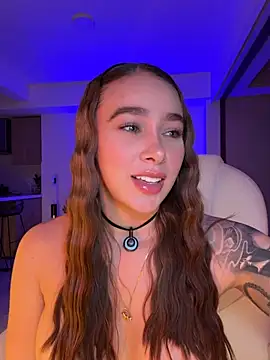 lanataylor_7 live cam on StripChat