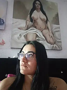 Liz_Aisha live cam on StripChat