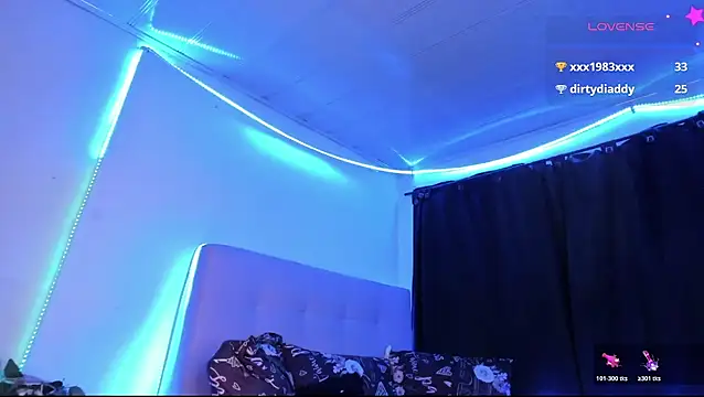 Ethan_Boyy live cam on StripChat