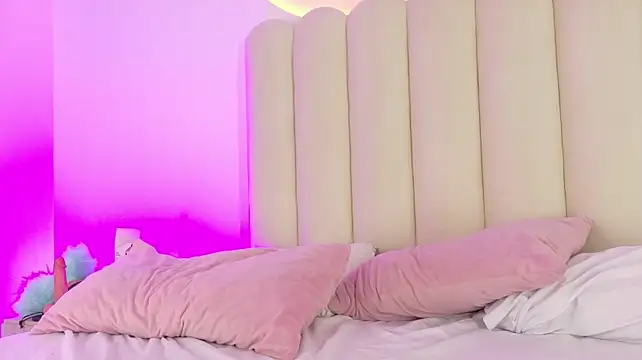 Annaskyy live cam on StripChat