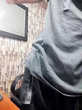 jhosuamoore live cam on StripChat