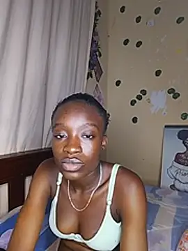 nadama (F teen) - Spray milk on my face