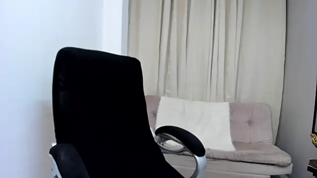Violeta_Tepes webcam