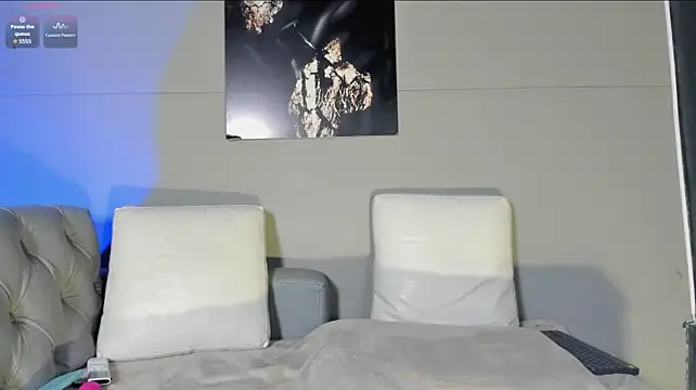 nicolvibes_212 live cam