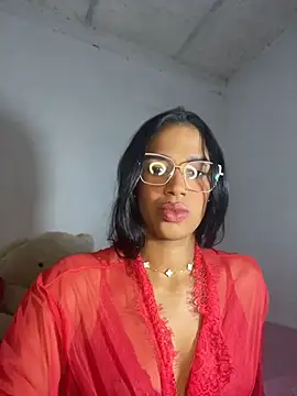 FlorSalvaje_ live cam on StripChat