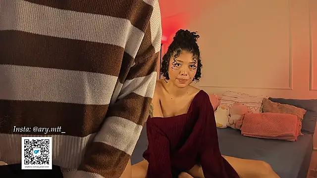 sweetgirlssx live cam on StripChat
