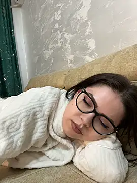 KaylaLewyss