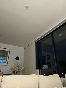 Rae_Lil_White live cam