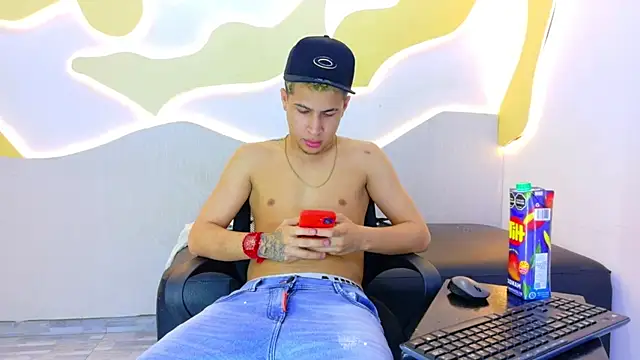 GeorgBelz live cam on StripChat
