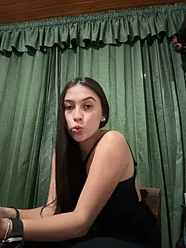 VictoriaLannee