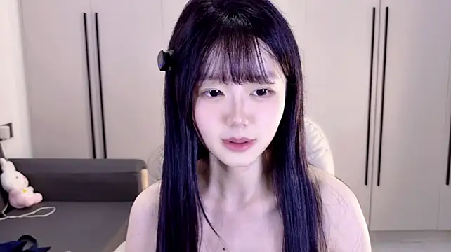 Keke-33 live cam on StripChat