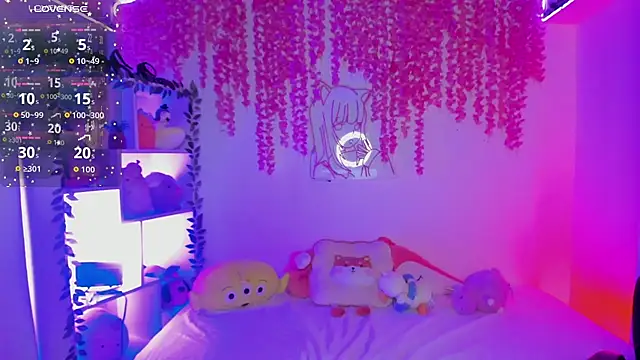 cat_kitty18_ (F teen) - TO GET NAKED AND DANCE FOR YOU