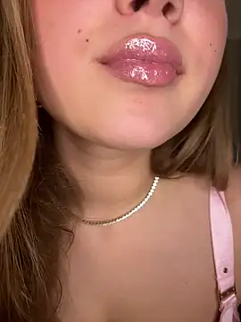hannah-2007 (F teen) - Sexy Dance & touch pussy😈
