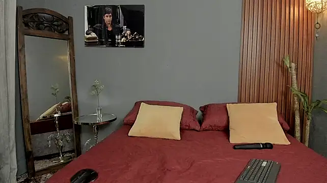 luna_sunflower__ webcam
