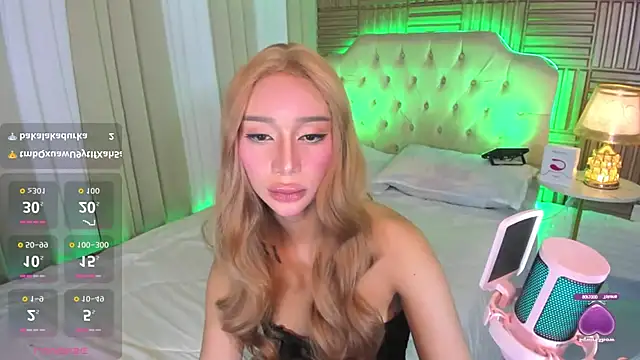 azumifox69 (T teen) - Make me cum suck me bitchh