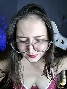 Fetichista23 live cam on StripChat