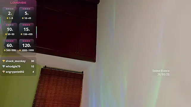 emma__blanco (F young) - Twerk show without shorts