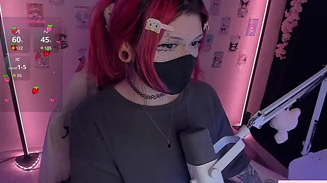 -Nanamin- live cam on StripChat