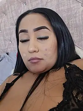Valentina_Tilly live cam on StripChat