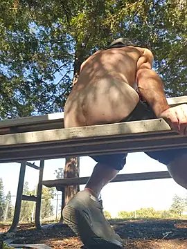 415cali925 (Ask my age) - Show Stranger my Butt