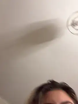 hiddensecretxx's Live Sex Cam Show