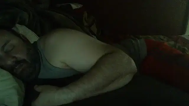 immikew1975 live cam on StripChat