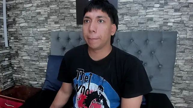 jhoan_evanss live cam on StripChat