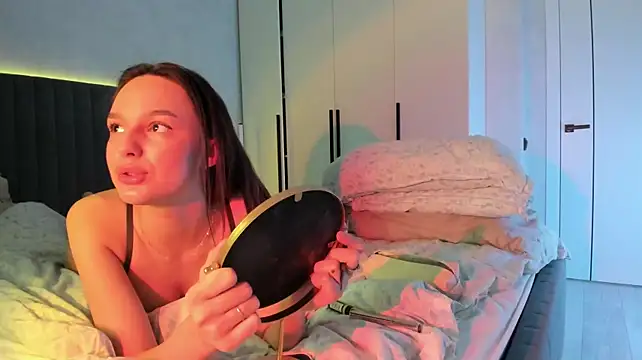 pinkbodnar_ live cam on StripChat