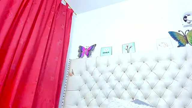 celena_wonder webcam
