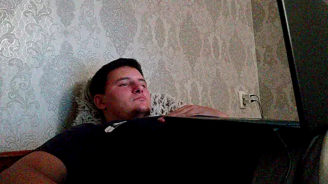 miki_lav1 live cam on StripChat