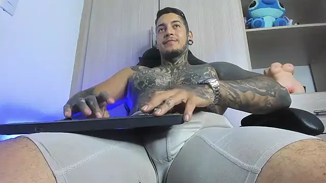 jaxxxonherd (M young) - SHOW CUM BITCH