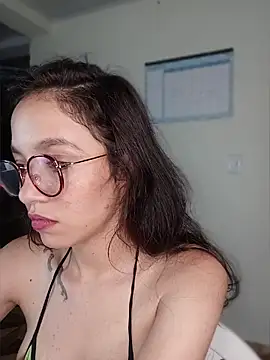 barbaratwerk (F teen) - Tapinhas n Seios + Ahegão 3mi