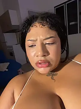 sashaliciosa_ (F young) - Make me hot