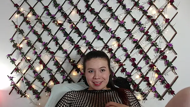 Samantha_Wallker live cam on StripChat