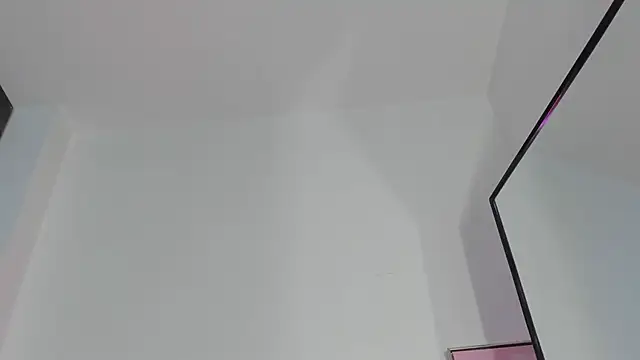 miaapril live cam on StripChat