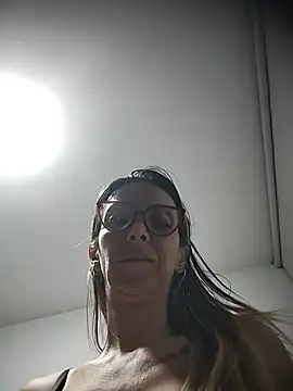 Alanabruner live cam on StripChat