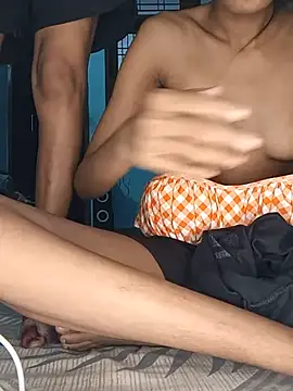 Cute_girl_priya01 live cam on StripChat
