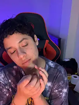 HUMANXTHING live cam on StripChat