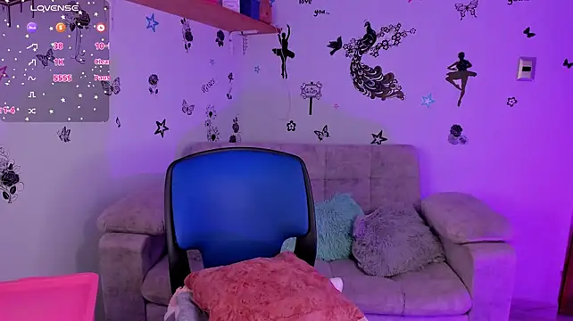 samy_lancaster22 live cam on StripChat