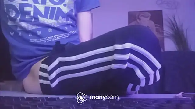 der_dino30 live sex cam