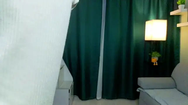 EwaSprinzl live cam on StripChat