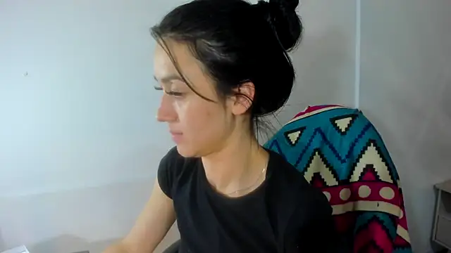 Amy_Kobold3 live cam on StripChat