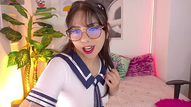 melany_naa live cam on StripChat