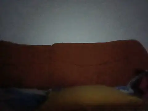 Feistysausage live cam on StripChat